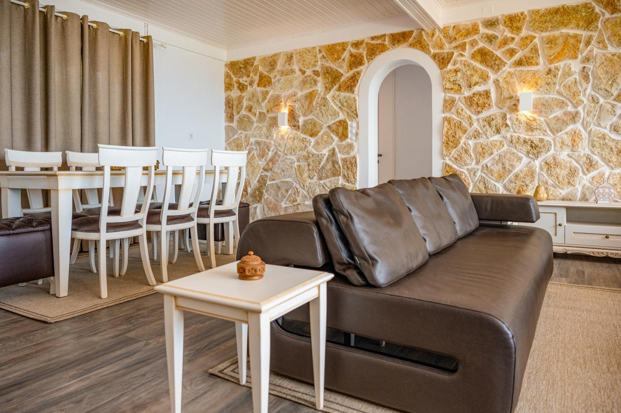 Agnítsini Villa Vilelmina מראה חיצוני תמונה
